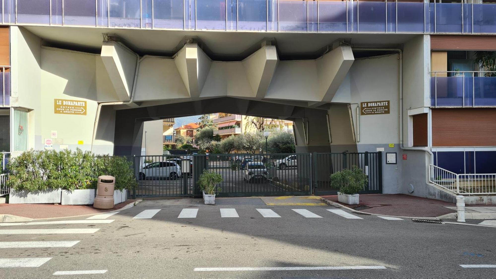 Villa Ladore, Apt 2 Chambres Dans Maison, 55M2, 100M Des Plages, Parking Roquebrune-Cap-Martin Exterior foto